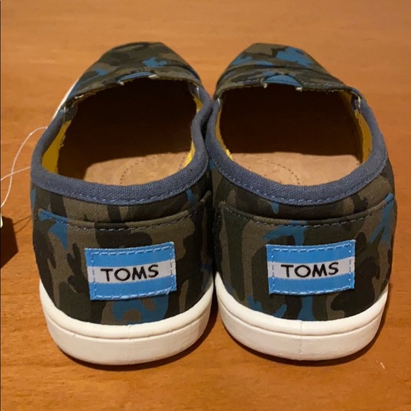*BNWT* TOMS blue camo canvas - Picture 4 of 5